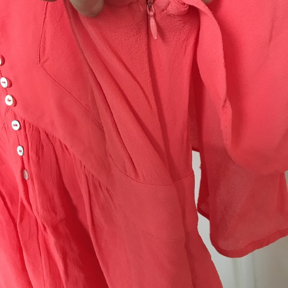 Love 21 Retro Butterfly Sleeve Dress - Picture 6 of 6